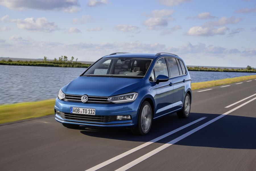  Volkswagen Touran 2015 года  (фото 13 из 26)